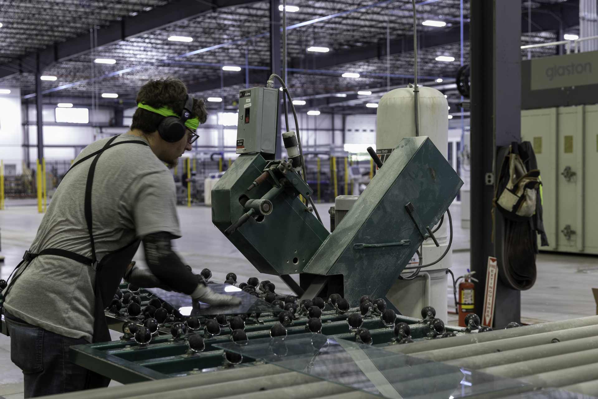 Tempered Glass Cutting